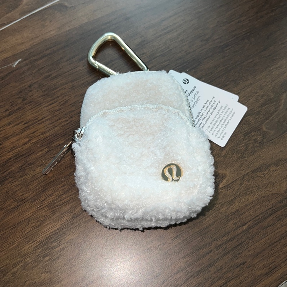NWT Nano clip on backpack *Fleece